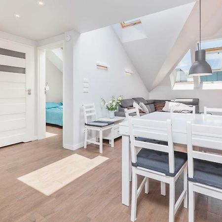 Cheerful Air Conditioned Apartment With Mezzanine And Parking - Old Town 크라쿠프 외부 사진