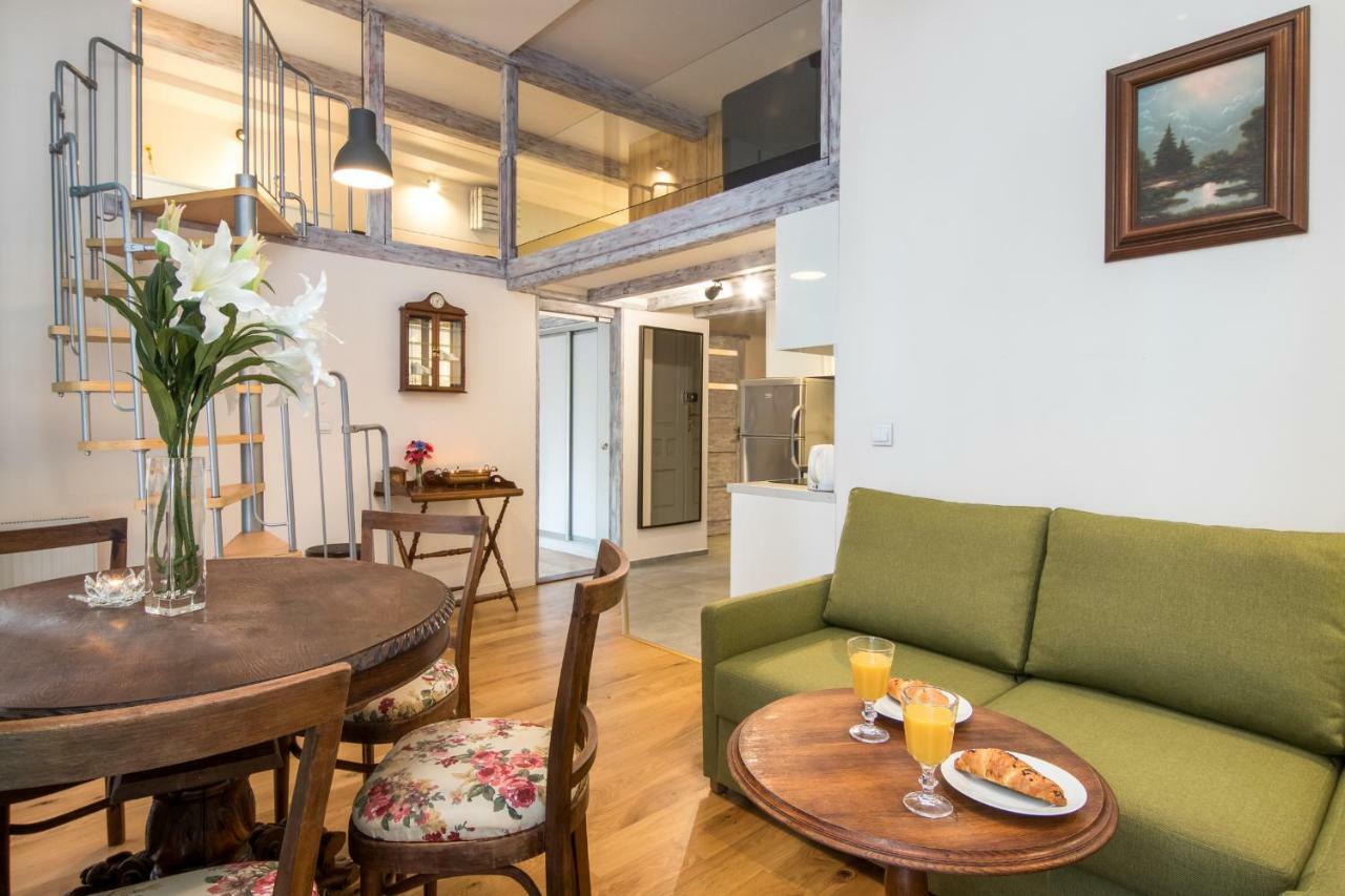 Cheerful Air Conditioned Apartment With Mezzanine And Parking - Old Town 크라쿠프 외부 사진